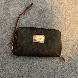 Michael Kors phone wristlet